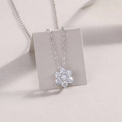 Snow Necklace